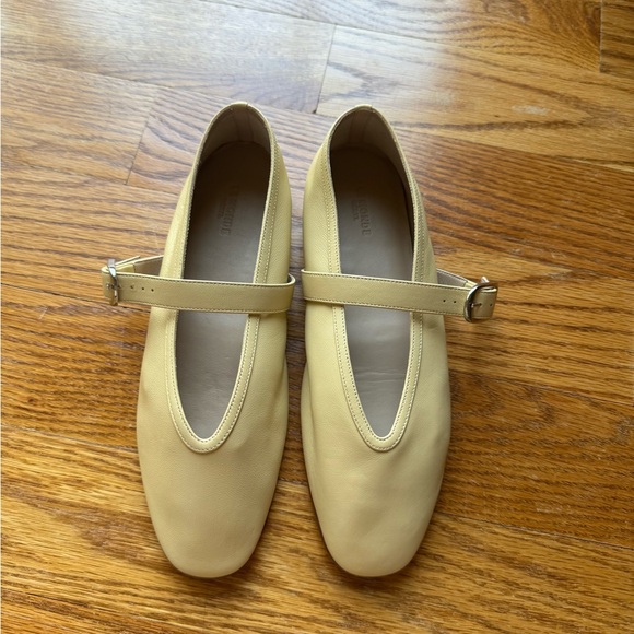 Le Monde Beryl Shoes - Pale Yellow Mary Jane Leather Flats with Buckle Strap
